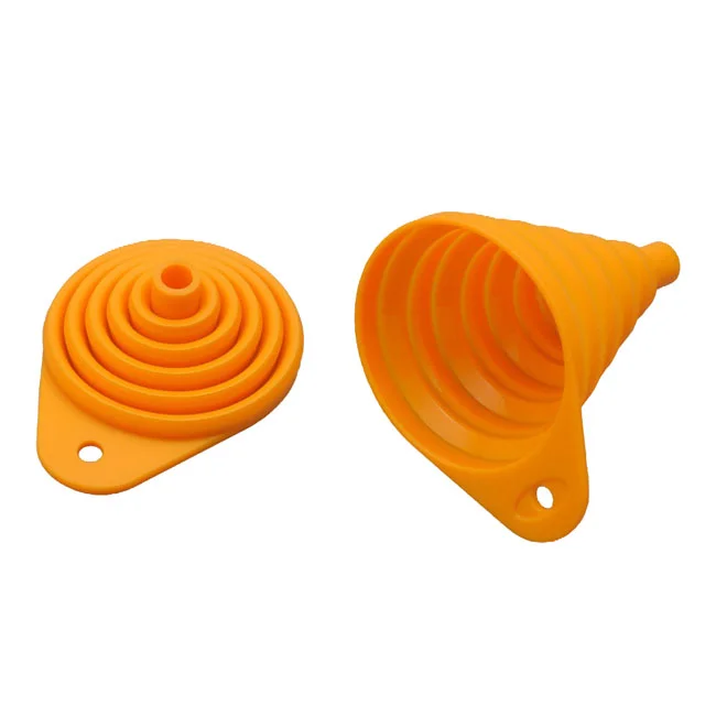 Daytona Foldable silicone funnel. Orange