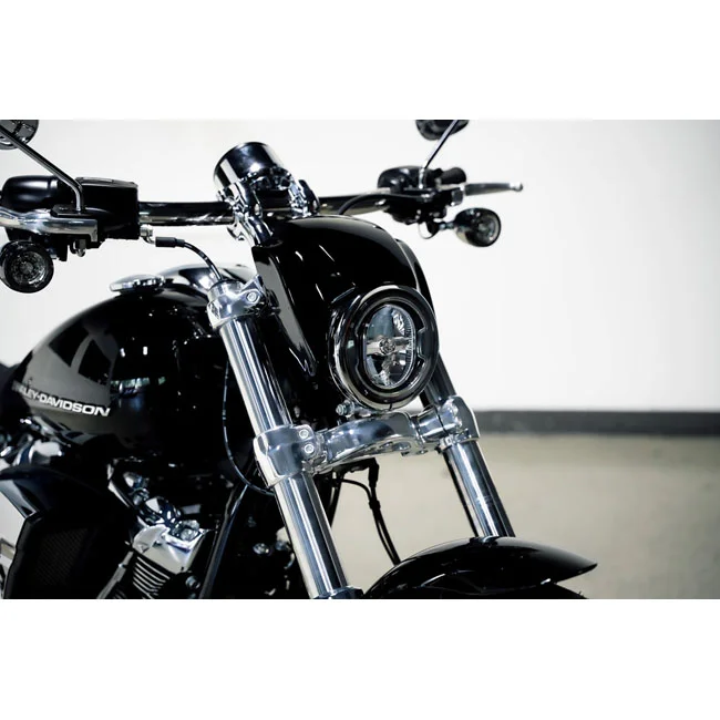 Cult-Werk FXBR headlamp mask ''V-Rod style''. Gloss black