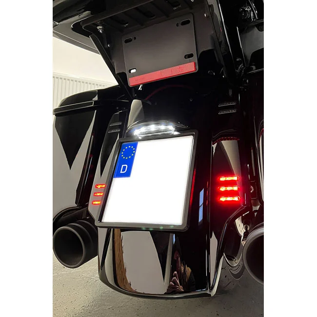 Cult-Werk Universal side mount license base plate. Black