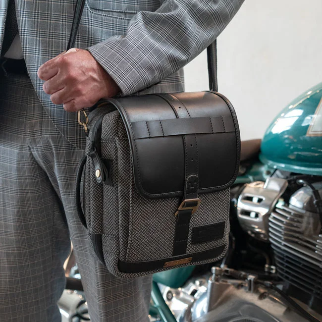 Tripmachine Trip Machine x DGR Cartographer tank bag black