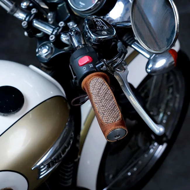 Tripmachine Trip Machine x DGR Haberdash Grips 10cm cognac