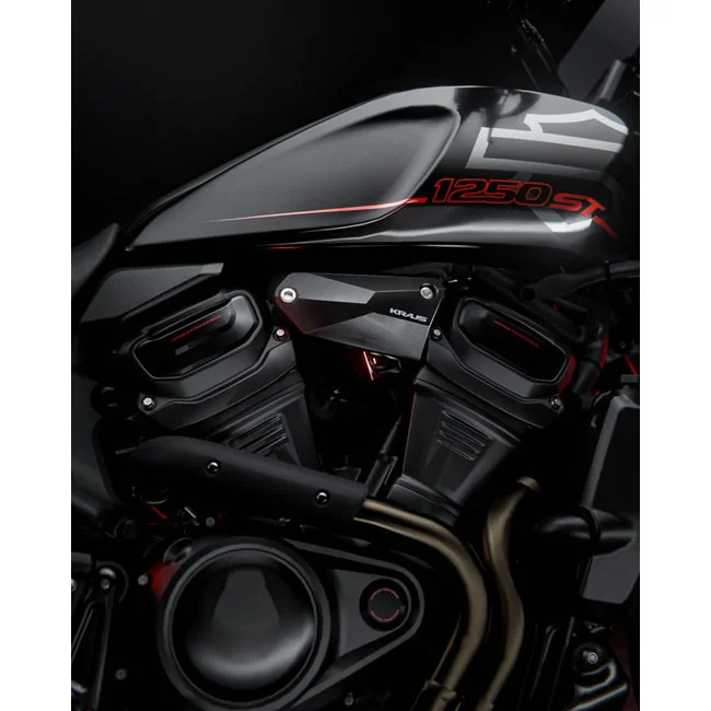 Kraus Revmax right engine cover. Black