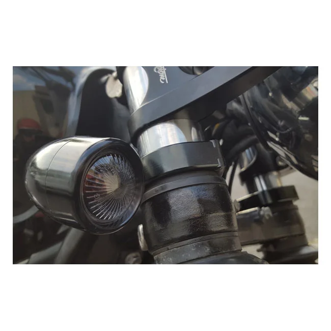 Motone Wrap-around turn signal brackets, 35mm forks