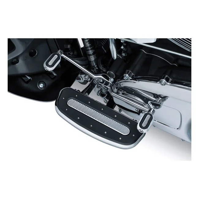 Kuryakyn Heavy industry floorboards. rider. Chrome