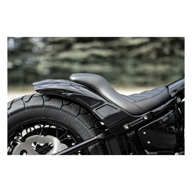 Killer Custom Custom, ''Bobbstr'' rear fender kit. For 180-200 tire
