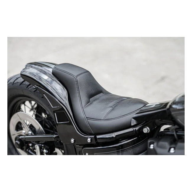 Killer Custom Custom, ''Bobbstr'' rear fender kit. For 180-200 tire