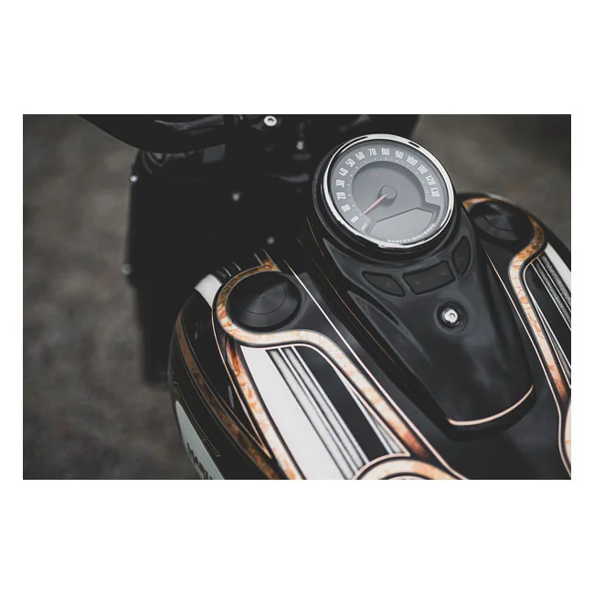 Killer Custom Custom, flush-mount fuel cap kit. Black