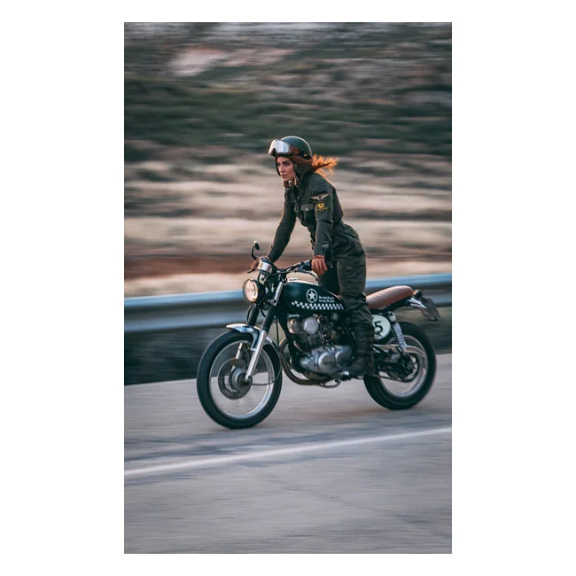 By City City Black hawk ladies overall green