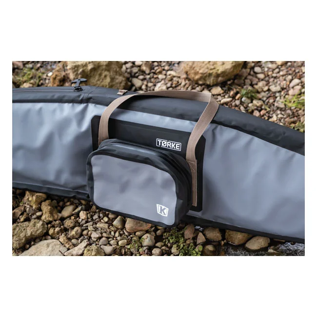 Kuryakyn Tørke 2.7L large removable pouch