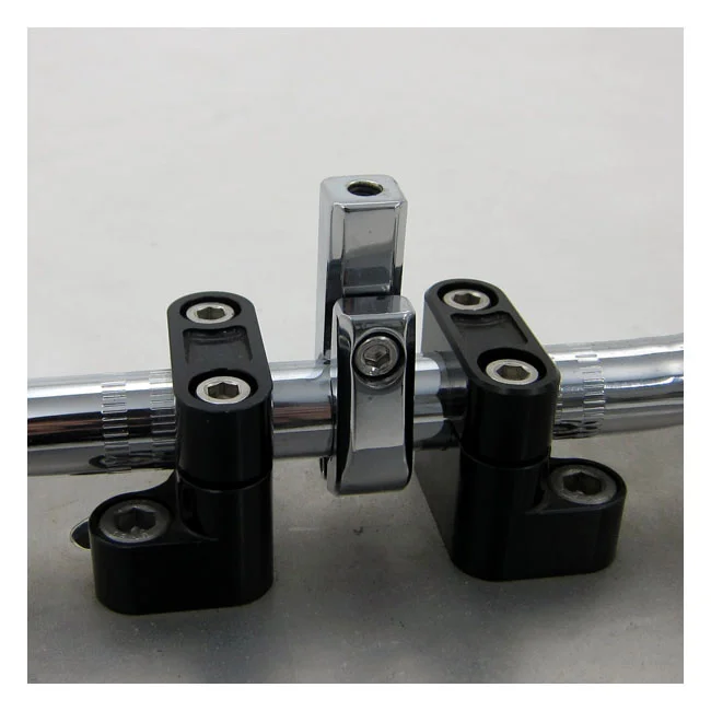 Daytona Universal bracket. Top mount. 7/8" ID, M10 thread
