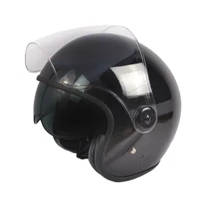 By City By City The City helmet black gloss