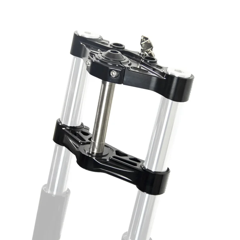 Kraus Wolf One billet Bagger bottom clamp. Black