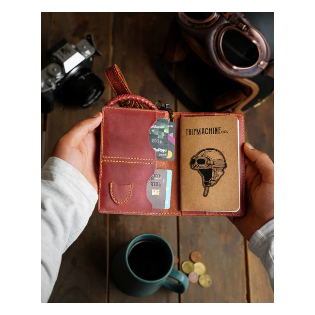 Tripmachine Trip Machine Explorer wallet cherry red