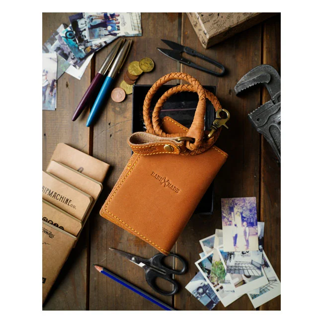 Tripmachine Trip Machine Explorer wallet vintage tan