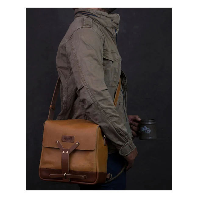 Tripmachine Trip Machine, Messenger bag. Vintage tan