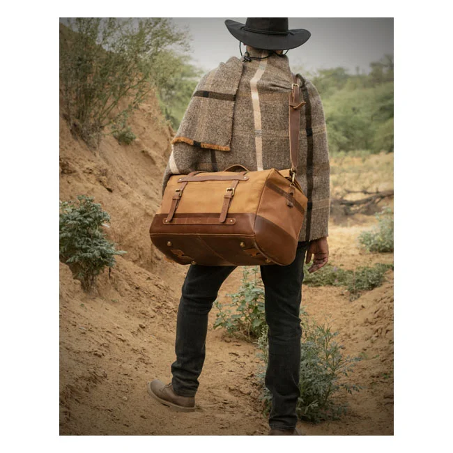 Tripmachine Trip Machine, Outlaw duffle bag. 50 liter. Vintage tan
