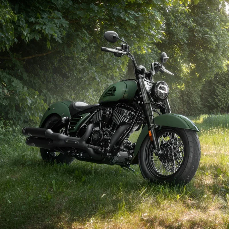 Killer Custom Front Fender Apache. Black