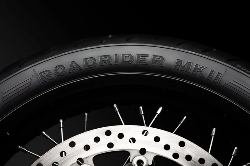 AVON 150/70-18 (70V) ROADRIDER