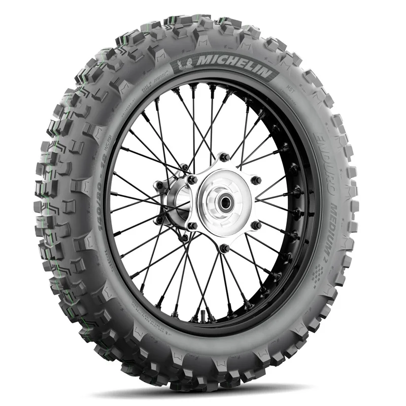 MICHELIN MEDIUM 2 120/90-18 M/C 65R TT