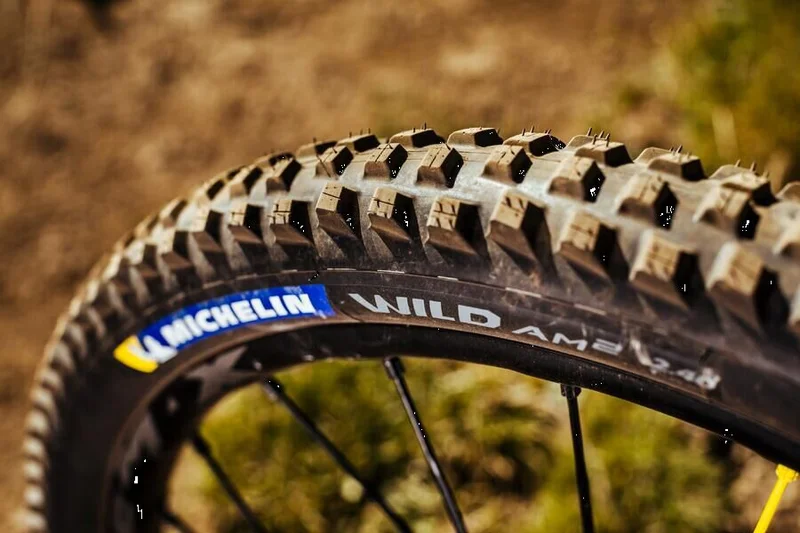 MICHELIN WILD AM2 COMP 27.5X2.40