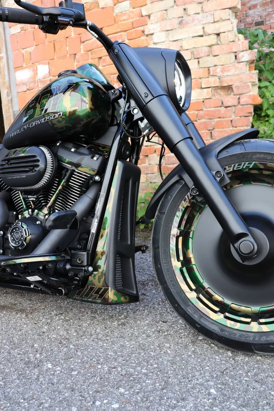 Cult-Werk Bug spoiler ''Custom''. Matte black