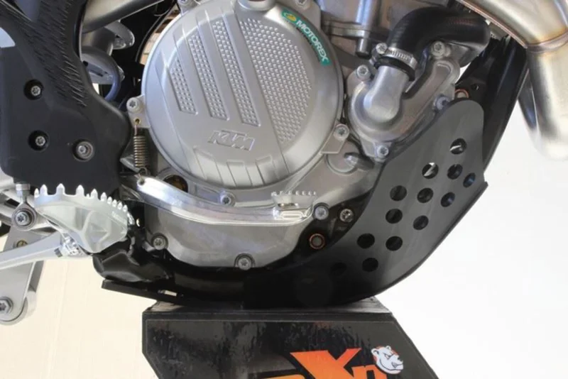 AXP RACING 6MM SKIDPLATE GAS M2450-EX250F-350F