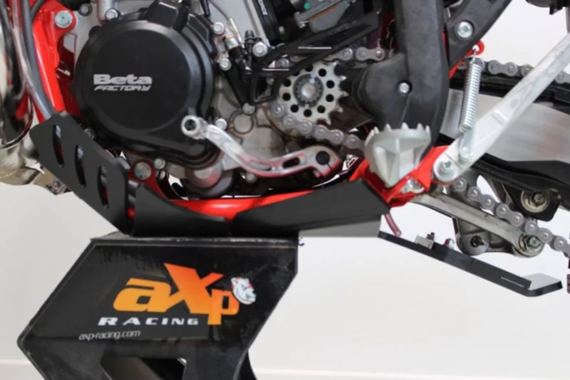 AXP RACING Xtrem Skidplate - Black - Beta