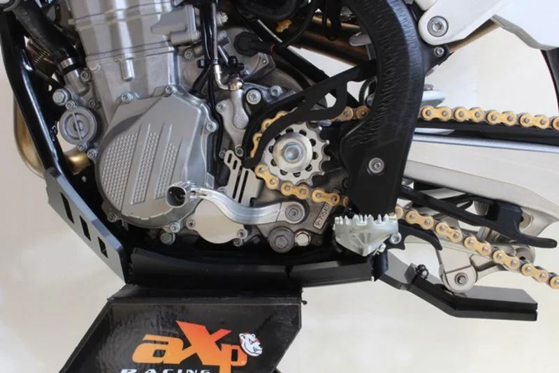 AXP RACING XTR SKIDPLATE 8MM GAS MC450F-EX450F