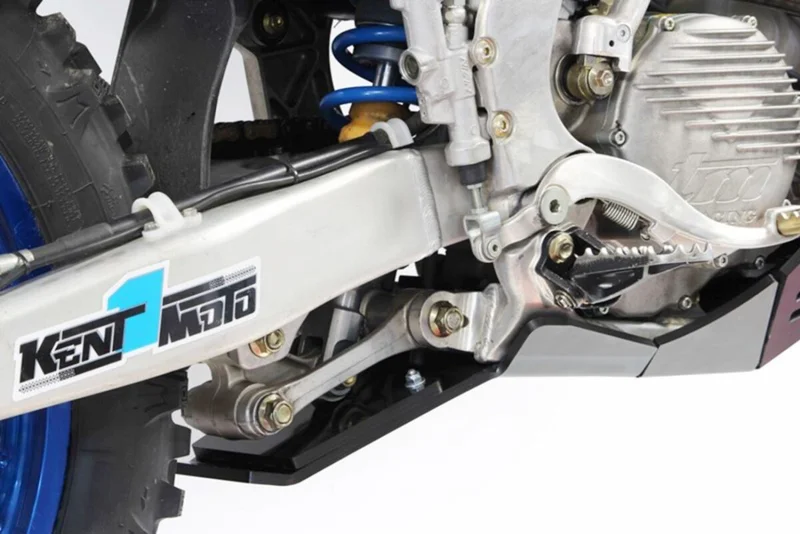 AXP RACING XTR SKIDPLATE 8MM TMR EN250FI-ES2T-300
