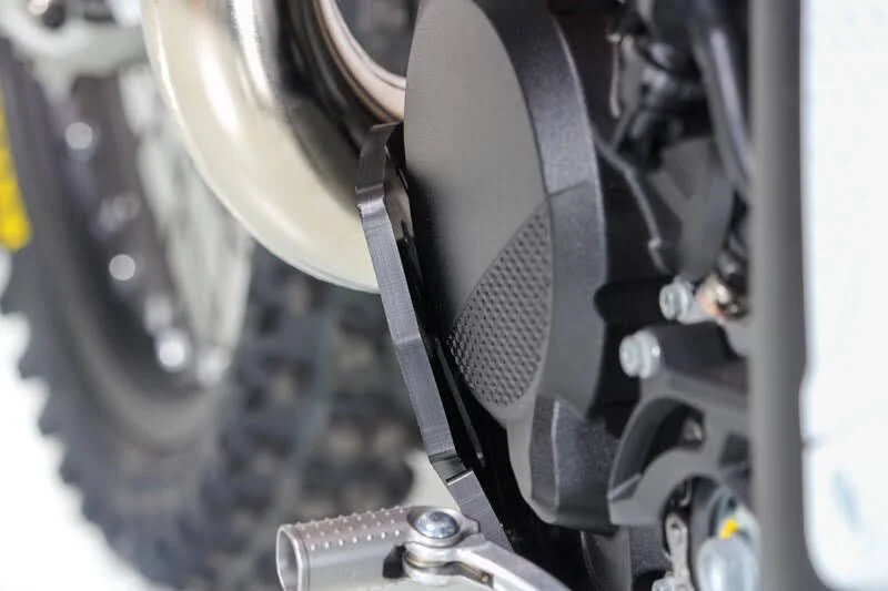 AXP RACING XTREM SKID PLATE EXC250 24- BK