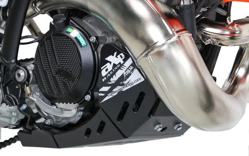 AXP RACING XTREM SKID PLATE EXC250 24- BK