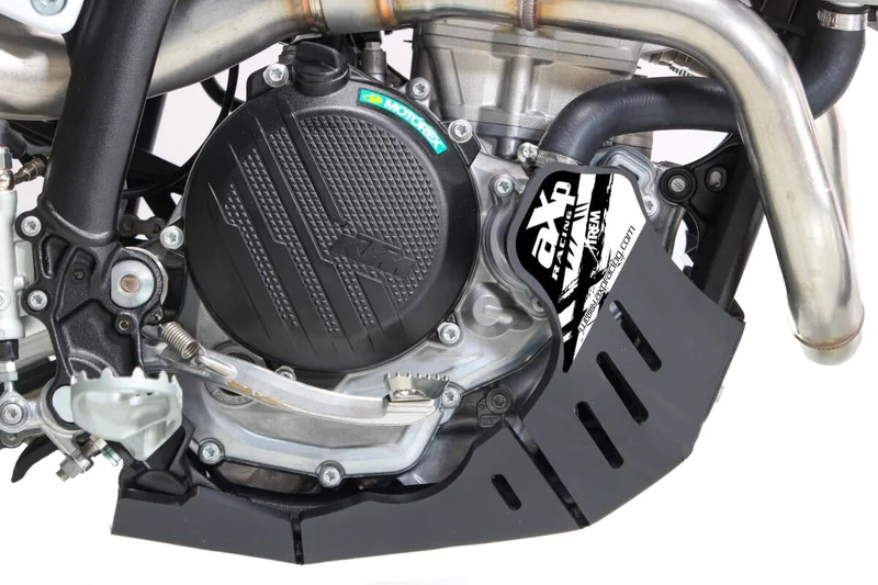 AXP RACING XTREM SKID PLATE EXCF 250/350 24- BK