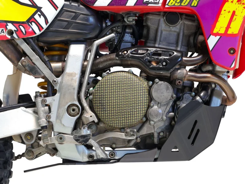 AXP RACING SKID PLATE 6MM HONDA XR650R BK