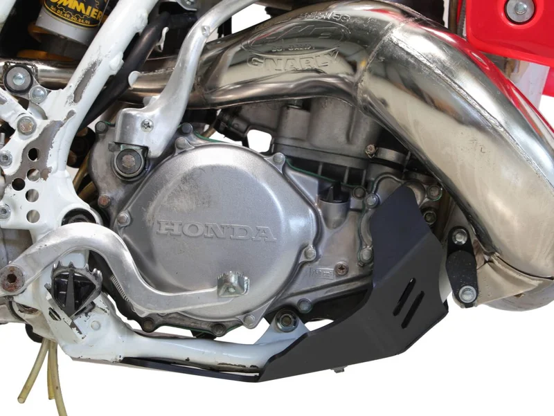 AXP RACING SKID PLATE 6MM HONDA CR500 BK