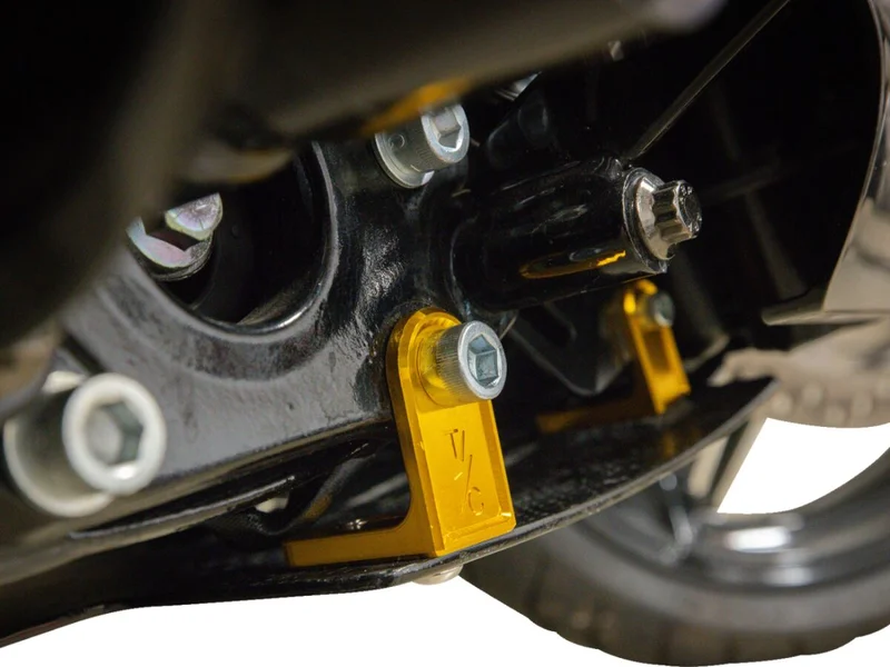 Thrashin Supply Co. PLATE SKID CARBON FORGED W/GOL