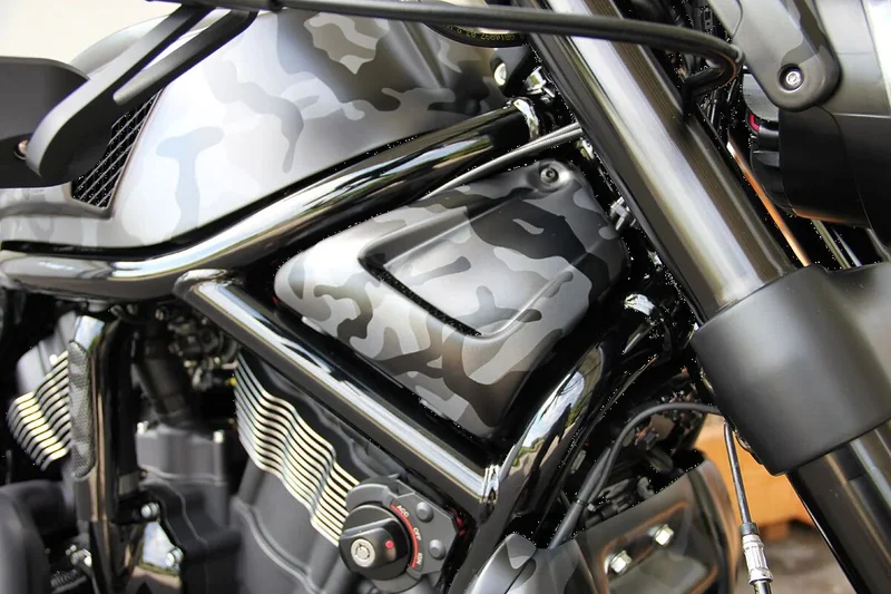 Cult-Werk V-Rod ram air intake set. ''Racing''