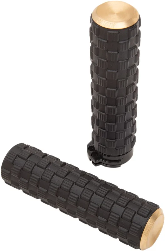 Arlen Ness Ness, Air Trax grips. Brass end cap