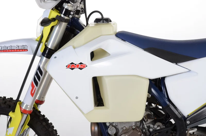 IMS PRODUCTS INC. TANK HUSQ TE 2020 i 4.55 GAL NC