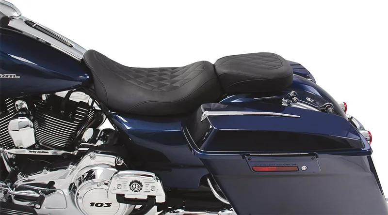 Mustang SEAT WIDE TRIPPER SOLO - FL 08