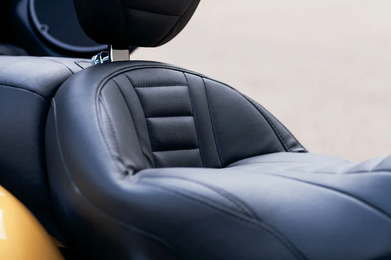 Mustang SEAT SUPER TOURING ONE-PIECE -
