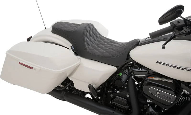 Drag Specialties SEAT PREDATOR III DOUBLE DIAMO