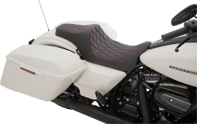 Drag Specialties SEAT PREDATOR III DOUBLE DIAMO