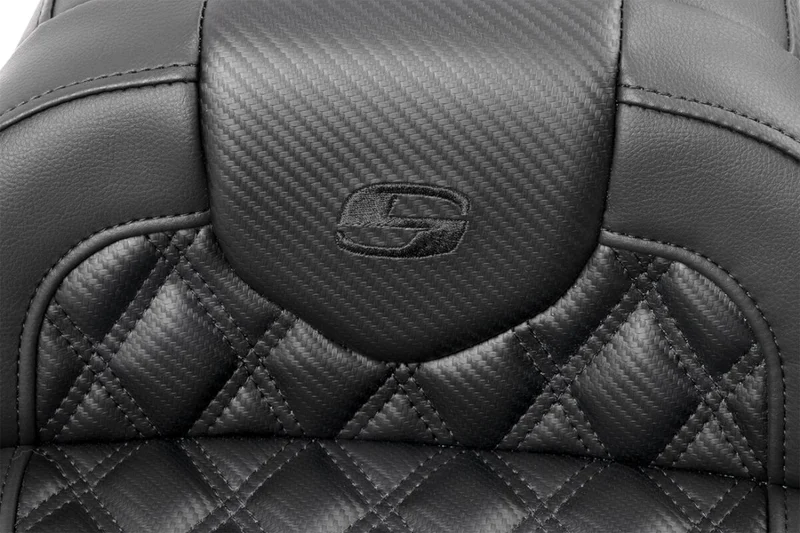 Saddlemen SEAT ROADSOFA - FLHX/FLTR 23-U