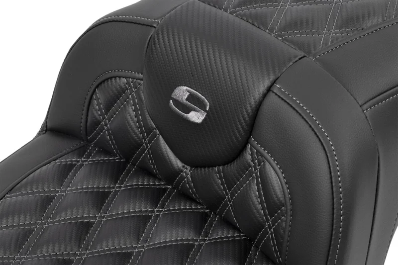 Saddlemen SEAT ROADSOFA - FLHX/FLTR 23-U