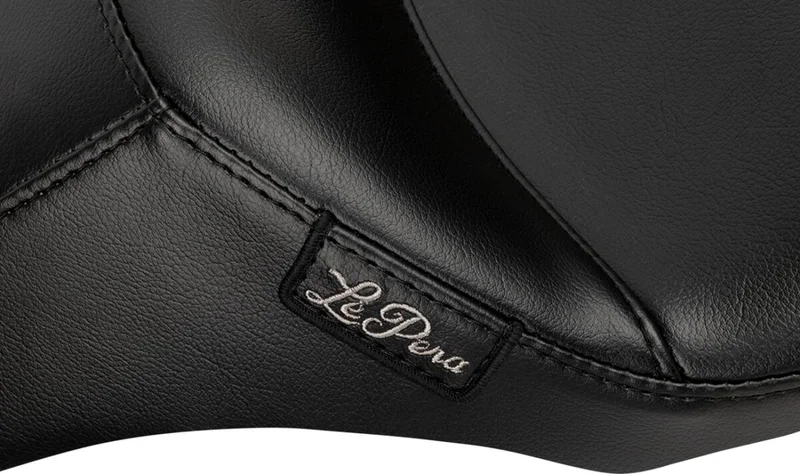 Le Pera SEAT OUTCAST - FLHX/FLTR 23-UP