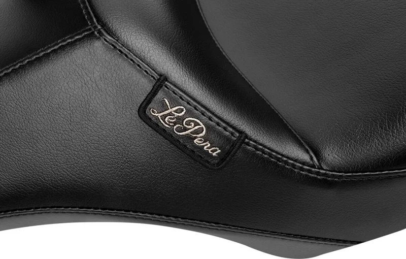 Le Pera SEAT OUTCAST - FLHX/FLTR 23-UP