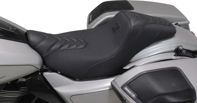 Mustang SEAT SQUAREBACK SIGNATURE SERI