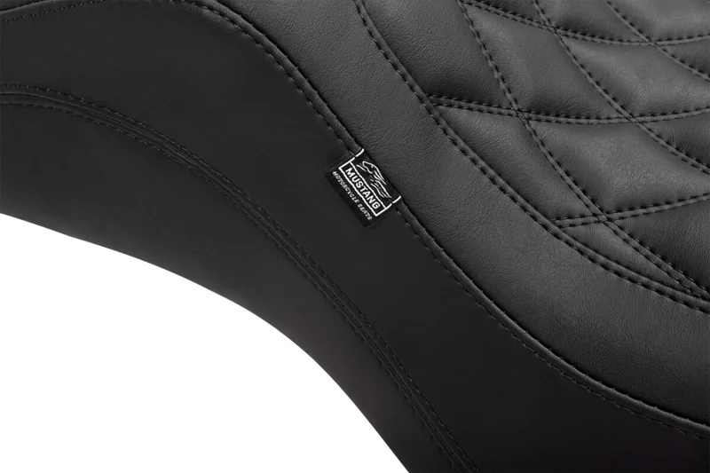 Mustang SEAT SQUARE BACK - FLHX/FLR 23