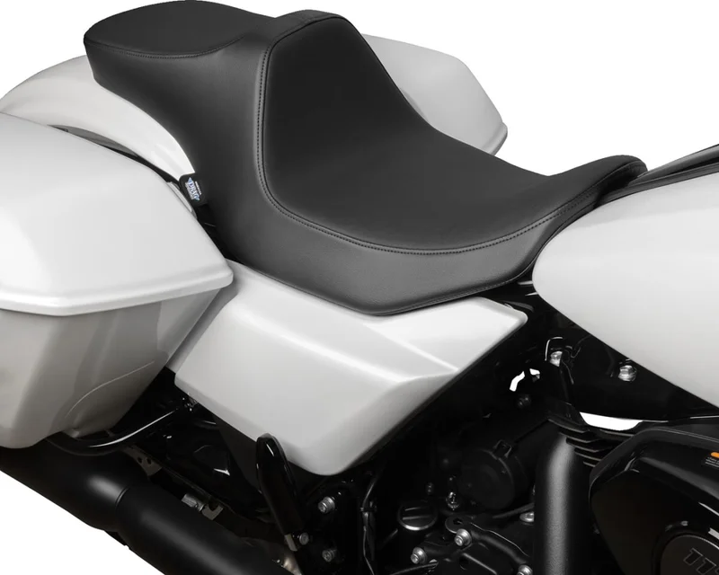 Drag Specialties SEAT PREDATOR III 2-UP SMOOTH