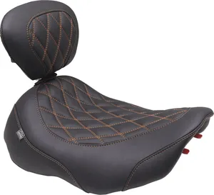 Mustang SEAT SOLO WIDE TRIPPER W/ DBR 